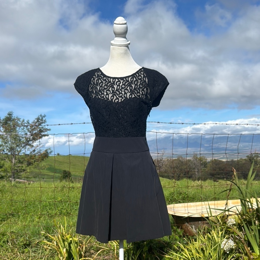 UO Kimchi Blue Retro Little Black Dress Lace Taffeta Party Cocktail Dress